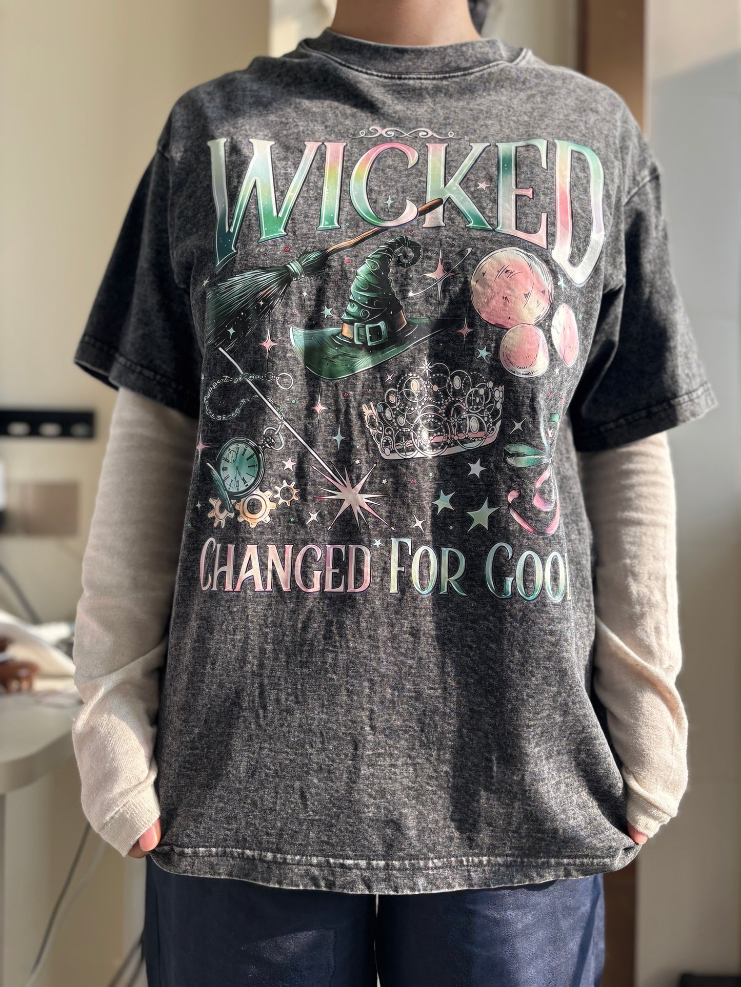 Casual Oversized T-Shirt – Acid Washed Cotton Graphic Tee