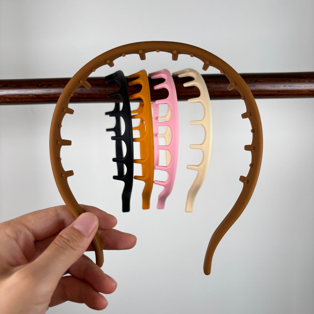Silicone Comb Headbands for Women Non Slip, No Headache Soft Headband with Teeth